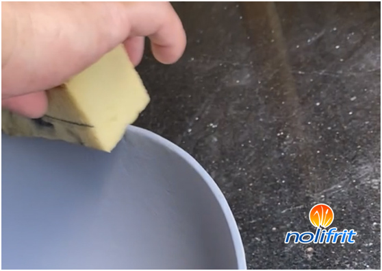 Habilidades de limpieza de bordes para artículos de esmalte revestidos a mano